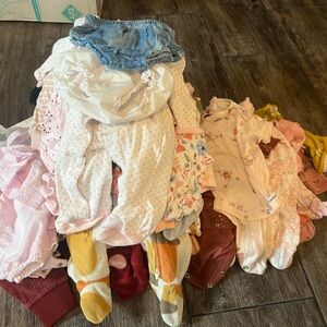 Huge lot of newborn and 0-3!!